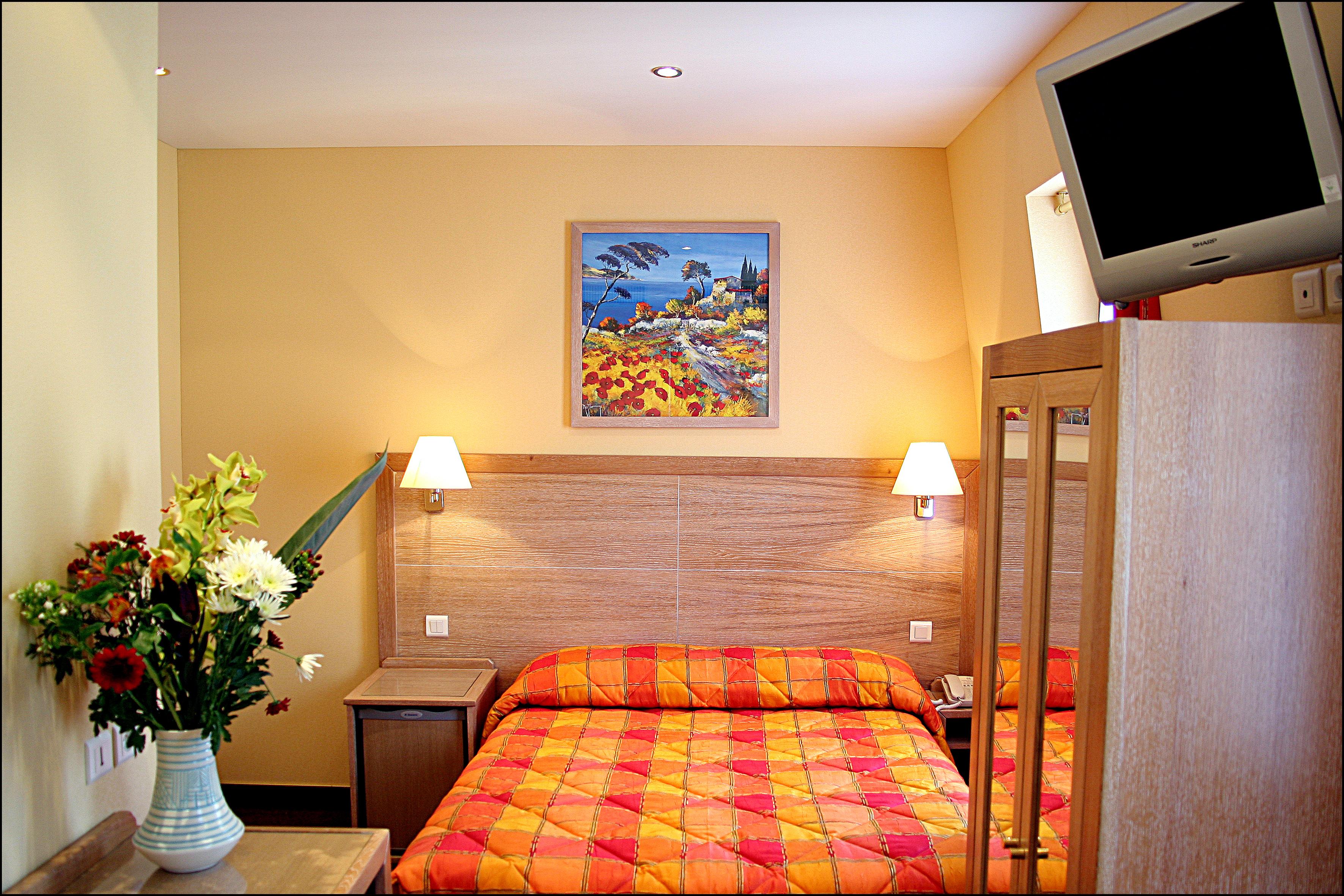Le Grand Hôtel Doré Paris Extérieur photo