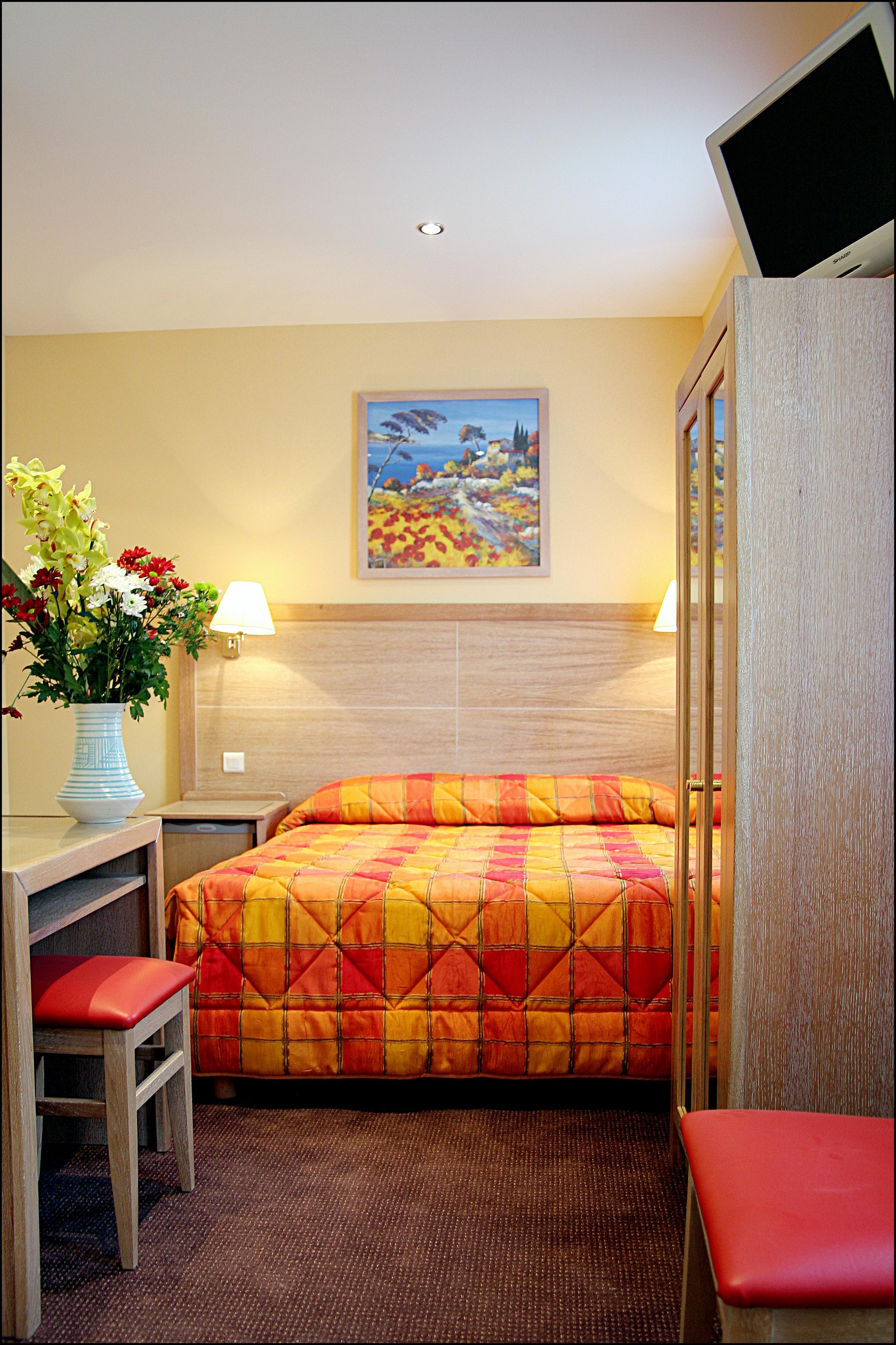 Le Grand Hôtel Doré Paris Extérieur photo